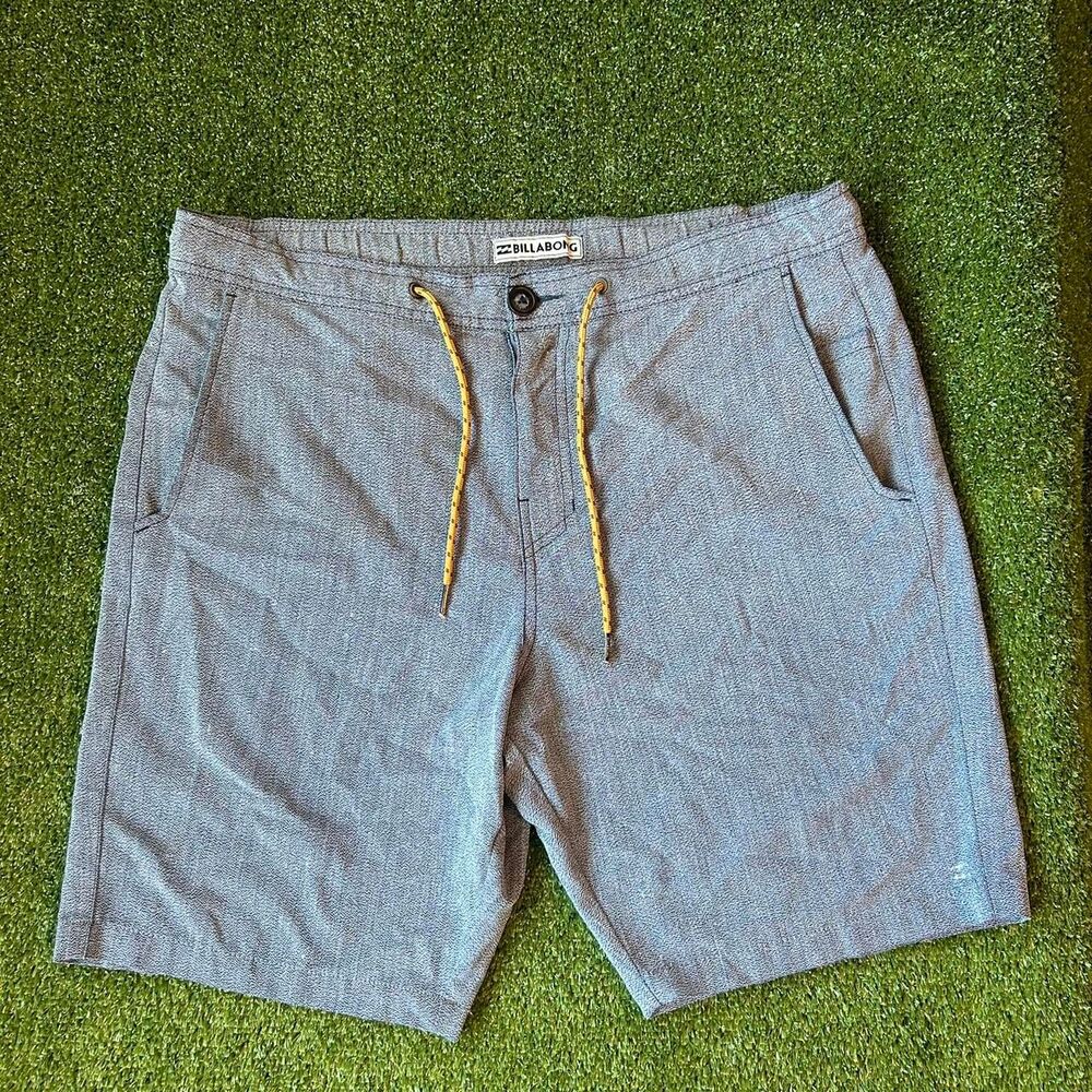 Billabong Men's Blue and Grey Shorts